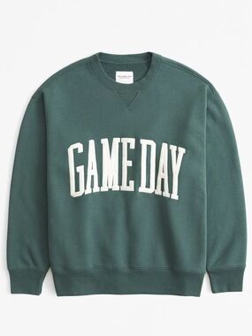 Abercrombie & Fitch Game Day Vintage Sunday Crew in Green
